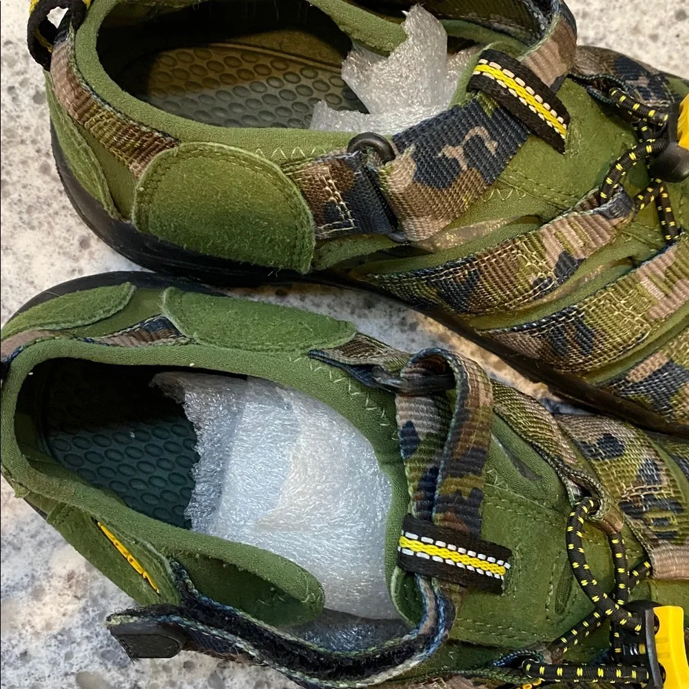 Keen Newport H2 Waterproof Sandals Shoes Size 5 Camo Green Outdoor Hiking 38 EU